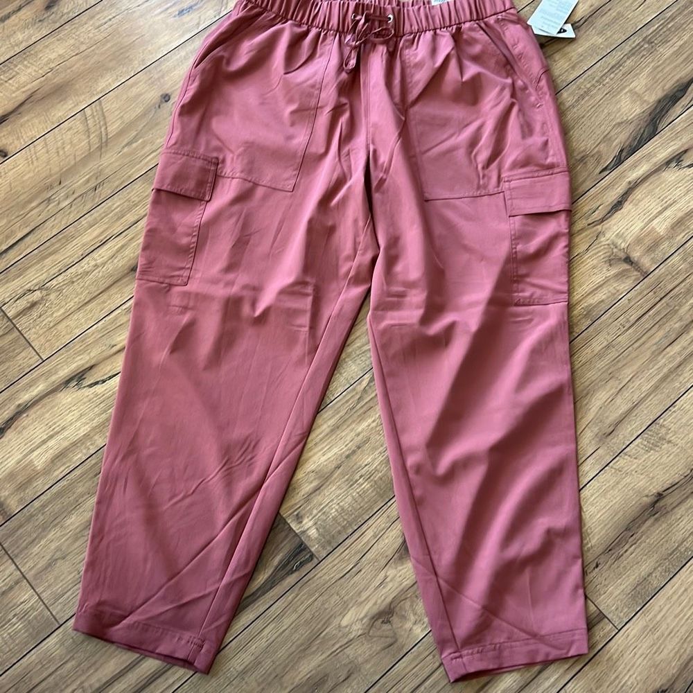 NWT Old Navy size large mauve colored joggers pants
